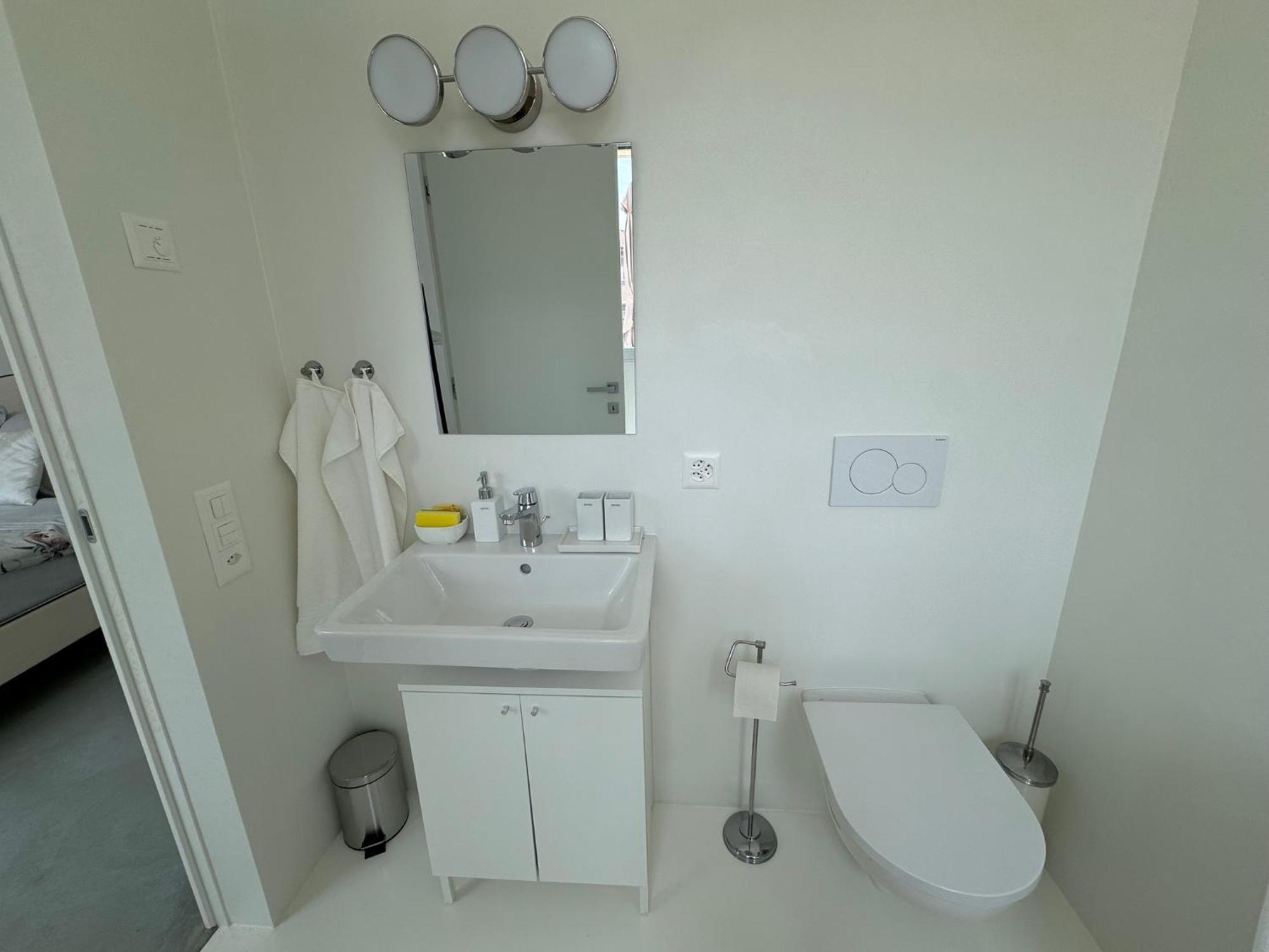 Neue Gartenwohnung Mit Sicht Auf Den Luganersee ポンテ・トレーザ エクステリア 写真